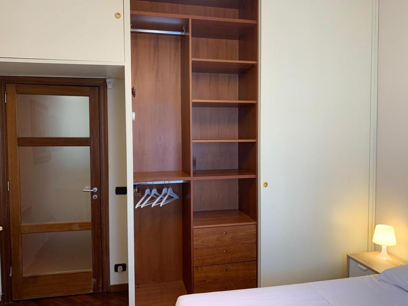 Casa Battisti Messina Guest House In Centro Citta, Ideale Per Famiglie O Gruppi Dış mekan fotoğraf