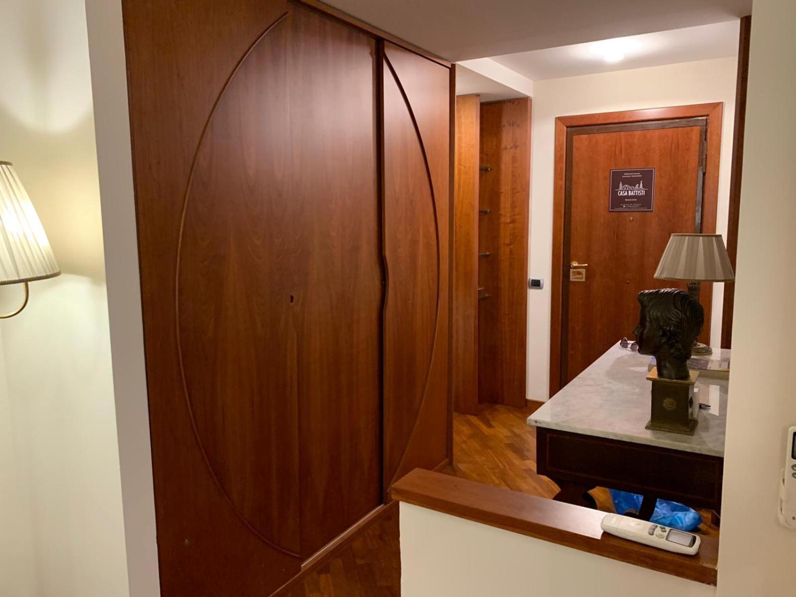 Casa Battisti Messina Guest House In Centro Citta, Ideale Per Famiglie O Gruppi Dış mekan fotoğraf