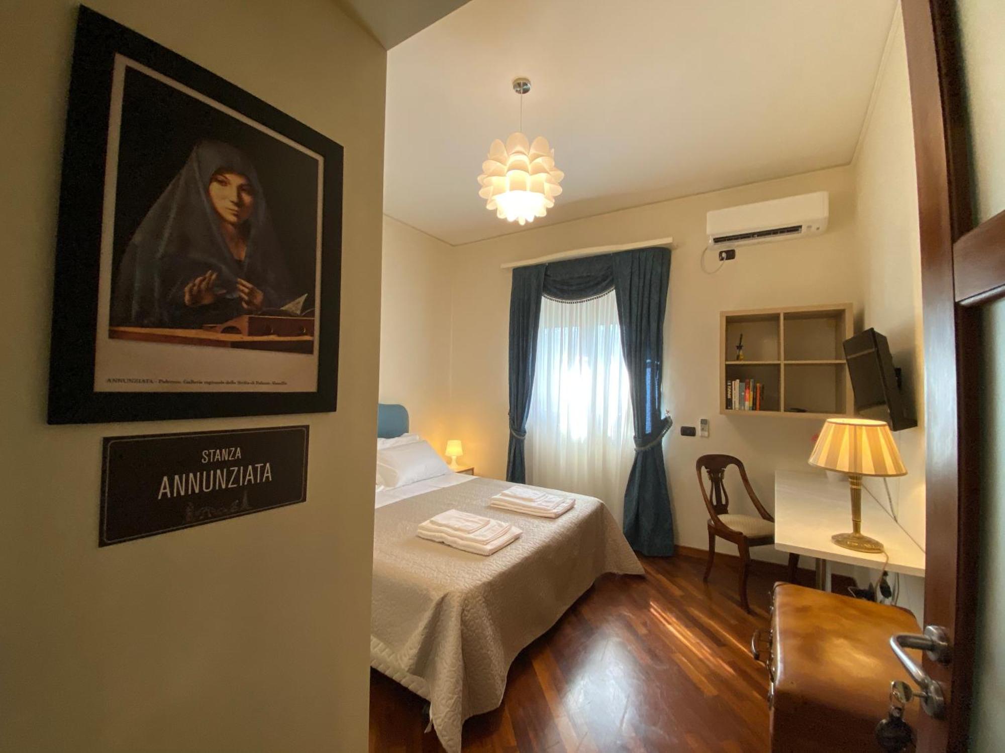 Casa Battisti Messina Guest House In Centro Citta, Ideale Per Famiglie O Gruppi Dış mekan fotoğraf